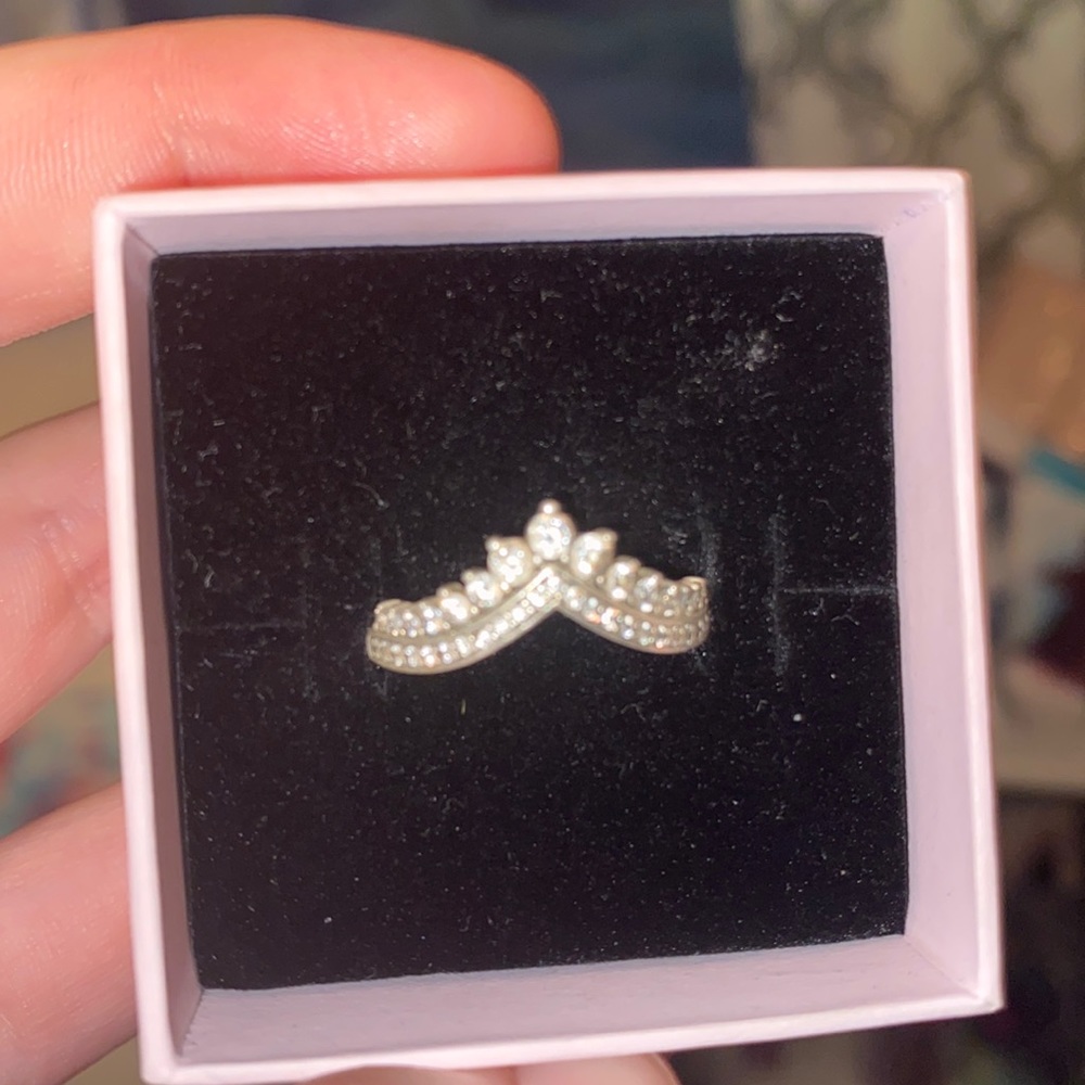 Size 7 PANDORA Princess Wishbone Ring